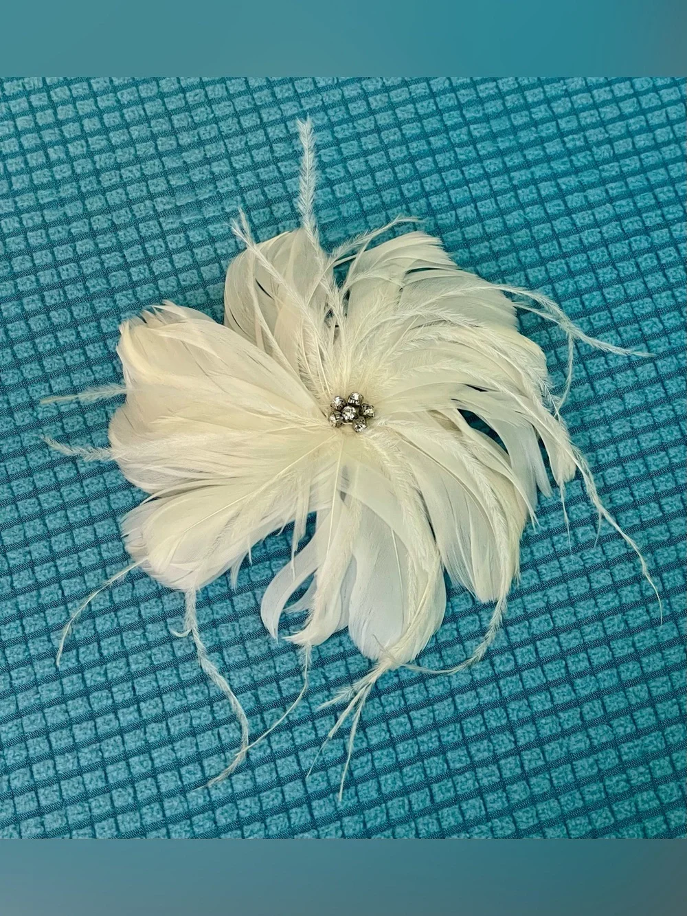 White Feather Hair Clip & Brooch | Gatsby, Bridal, Vintage-Inspired Hair Accesso